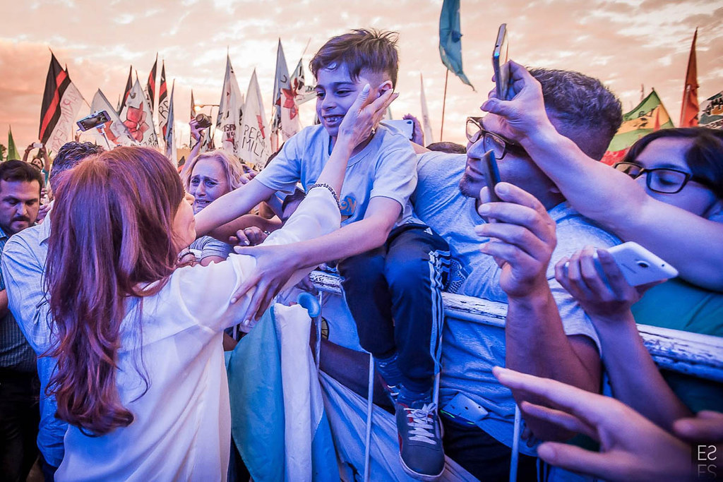 Fotógrafo Estanislao Santos - Estanislao Santos fotógrafo | Registro fotográfico: Cristina de Kirchner en el escenario en Argentina