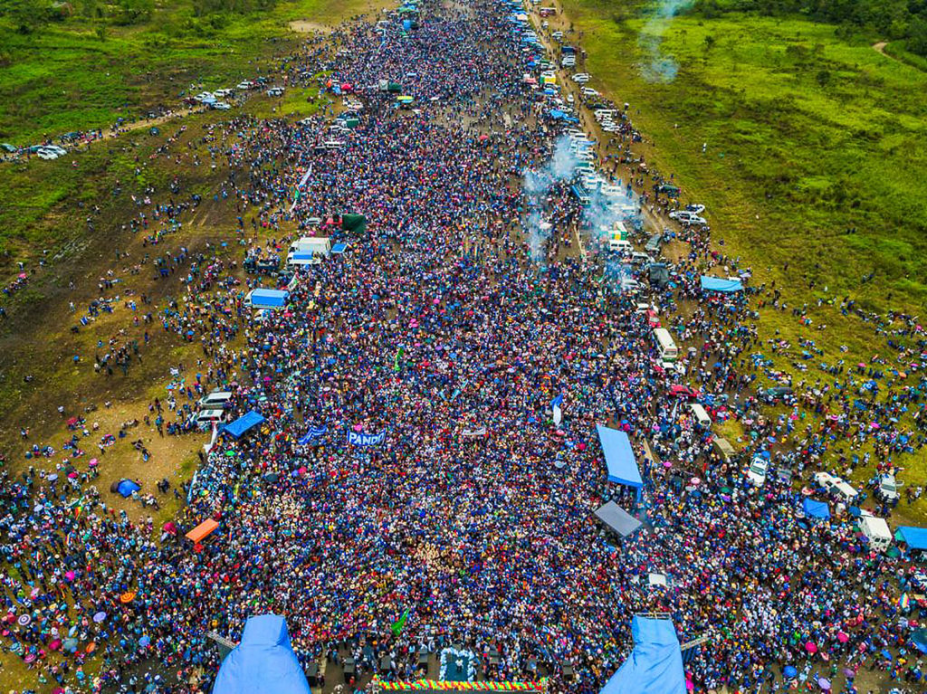 Fotógrafo Estanislao Santos - Estanislao Santos fotógrafo | Registro fotográfico: Evo Morales y acto de apoyo en América Latina