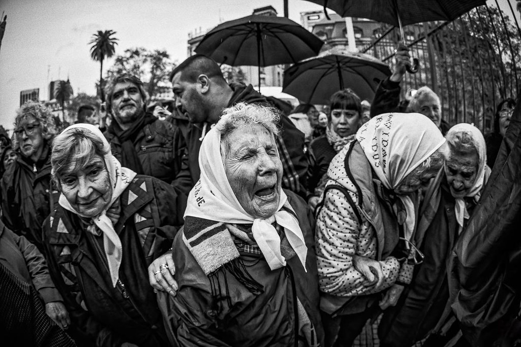 Fotógrafo Estanislao Santos - Estanislao Santos fotógrafo | Registro fotográfico: Hebe de Bonafini y movilización en Buenos Aires, Argentina